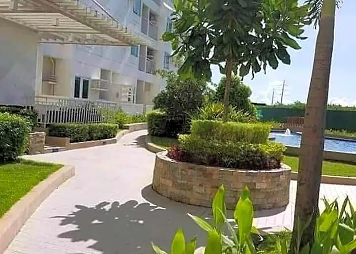 Staycation One Bedroom 38 Sqm 호텔 5*